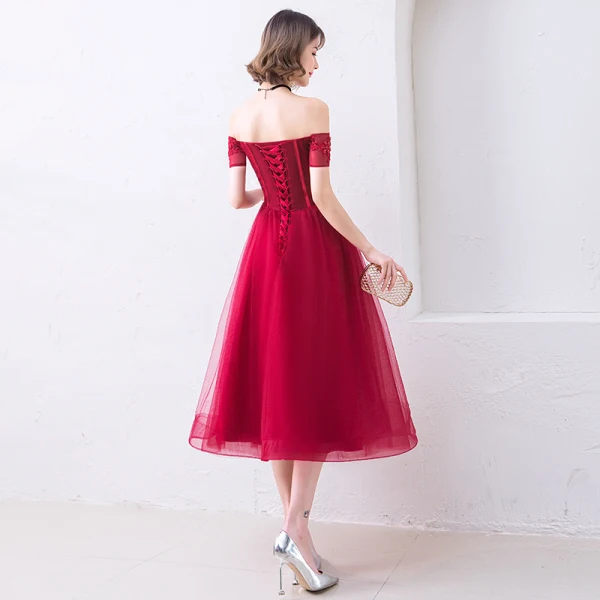 Chic / Beautiful Burgundy Evening Dresses 2019 A-Line / Princess Off-The-Shoulder Beading Crystal Lace Flower Short Sleeve Backless Tea-length Formal Dresses