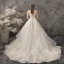Élégant Champagne Robe De Mariée 2019 Princesse Encolure Dégagée Appliques Cristal En Dentelle Fleur Sans Manches Dos Nu Chapel Train