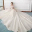 Charmant Ivory / Creme Brautkleider / Hochzeitskleider 2019 A Linie Off Shoulder Perlenstickerei Perle Applikationen Spitze Blumen Kurze Ärmel Rückenfreies Kapelle-Schleppe