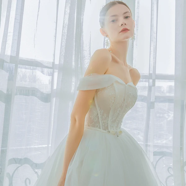 Elegant Ivory Wedding Dresses 2019 A-Line / Princess Off-The-Shoulder Beading Sequins Bow Sleeveless Backless Chapel Train
