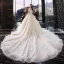 Flotte Ivory Brudekjoler 2019 Prinsesse Off-The-Shoulder Applikationsbroderi Med Blonder Blomsten Perle Beading Tassel Kort Ærme Halterneck Cathedral Train