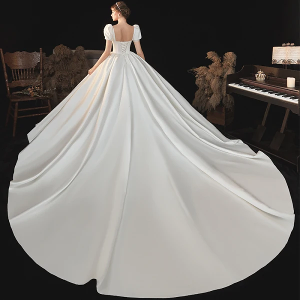 Victorian Style Ivory Satin Wedding Dresses 2021 Ball Gown Square Neckline Bell sleeves Backless Royal Train Wedding