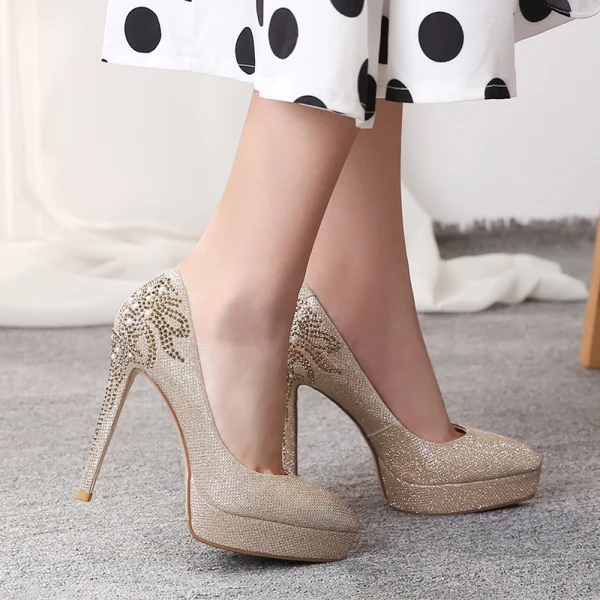 Sparkly Gold Leather Wedding Shoes 2019 Rhinestone Sequins 12 cm Stiletto Heels Pointed Toe Wedding Pumps