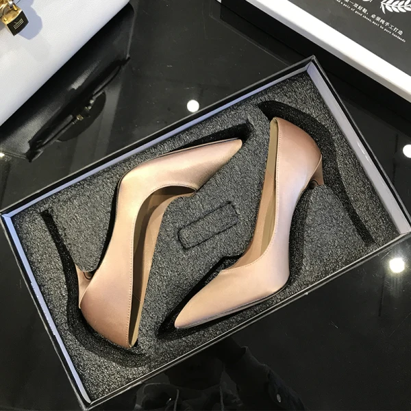 Chic / Belle Champagne Chaussure De Mariée 2019 Cuir 10 cm Talons Aiguilles À Bout Pointu Mariage Escarpins