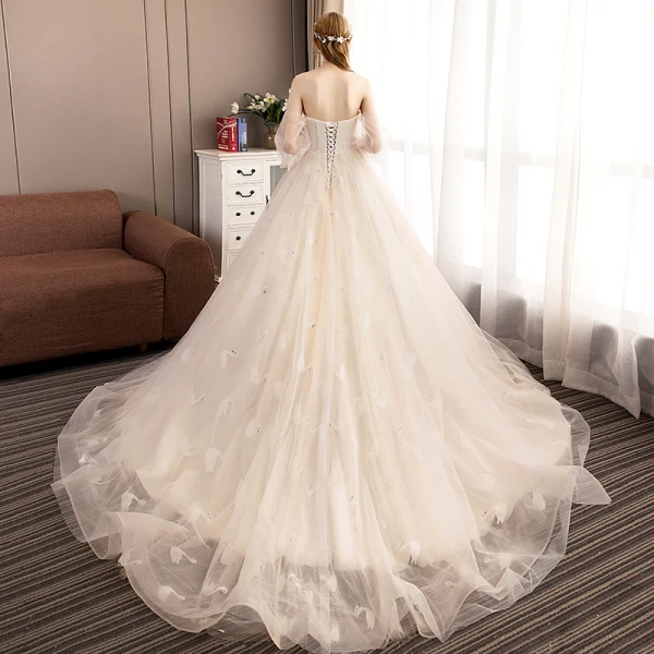 Eleganta Champagne Bröllopsklänningar 2019 Prinsessa Axelbandslös Beading Pärla Spets Korta ärm Halterneck Domstol Tåg