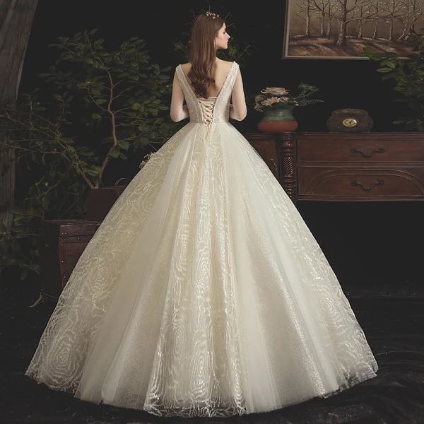 Élégant Champagne Robe De Mariée 2019 Princesse V-Cou Perlage En Dentelle Paillettes 3/4 Manches Dos Nu Longue
