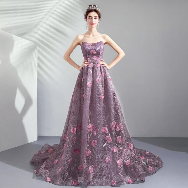 Chic / Beautiful Purple Prom Dresses 2019 A-Line / Princess Strapless Lace Flower Sleeveless Backless Sweep Train Formal Dresses