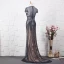 Luxe Bleu Marine Fait main Perlage Robe De Soirée 2019 Trompette / Sirène Encolure Dégagée Faux Diamant Cristal Manches Courtes Train De Balayage Robe De Ceremonie