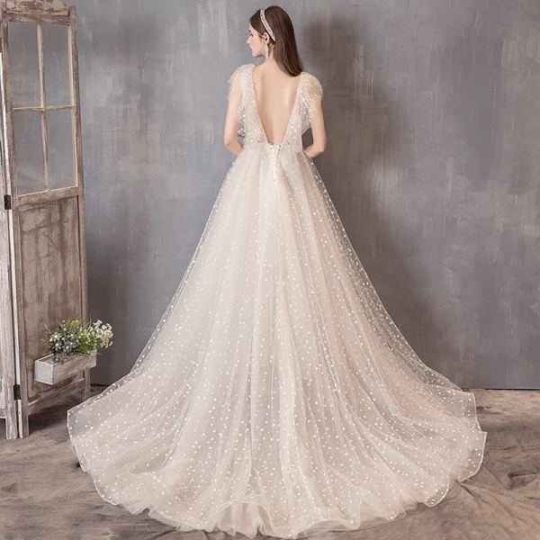 Élégant Champagne Robe De Mariée 2019 Princesse Encolure Carrée Tachetée Sans Manches Dos Nu Tribunal Train