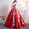 Chinese style Chic / Beautiful Burgundy Wedding Dresses 2019 A-Line / Princess Strapless Lace Flower Sleeveless Backless Floor-Length / Long