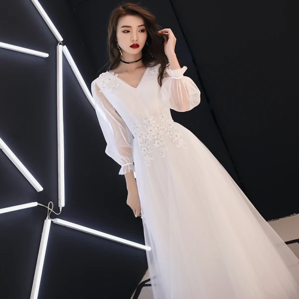 Élégant Blanche Robe De Soirée 2019 Princesse V-Cou Paillettes En Dentelle Fleur 3/4 Manches Longue Robe De Ceremonie