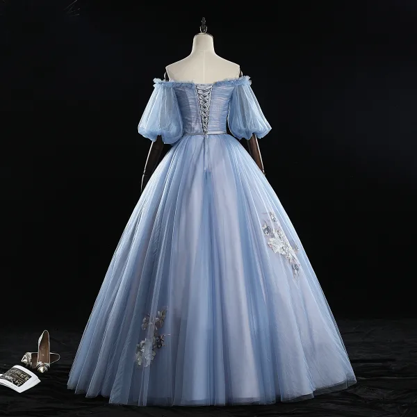 Chic / Beautiful Sky Blue Prom Dresses 2019 Ball Gown Off-The-Shoulder Bow Lace Flower Ruffle Short Sleeve Backless Floor-Length / Long Formal Dresses