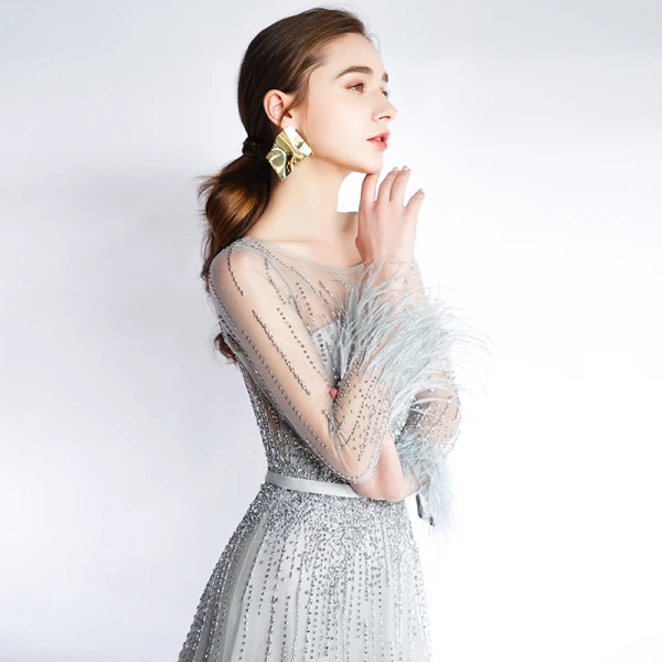 Luxury / Gorgeous Grey Evening Dresses 2019 A-Line / Princess Scoop Neck Handmade Beading Long Sleeve Tassel Sweep Train Formal Dresses