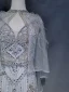 High End Silber Abendkleider 2019 Meerjungfrau V-Ausschnitt Handgefertigt Perlenstickerei Kristall Perle Strass Ärmellos Rückenfreies Sweep / Pinsel Zug Festliche Kleider