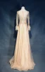 Haut de Gamme Champagne Robe De Soirée 2019 Princesse Encolure Dégagée Fait main Perlage Faux Diamant Ceinture Manches Longues Plumes Longue Robe De Ceremonie