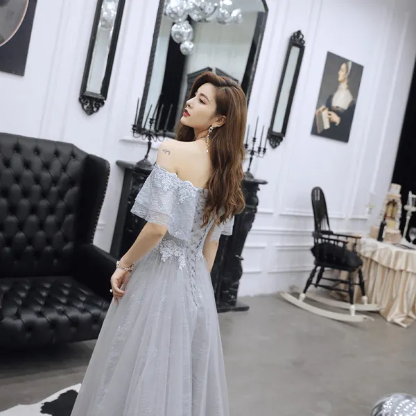 Charming Grey Evening Dresses 2019 A-Line / Princess Off-The-Shoulder Beading Pearl Rhinestone Lace Flower Short Sleeve Backless Floor-Length / Long Formal Dresses