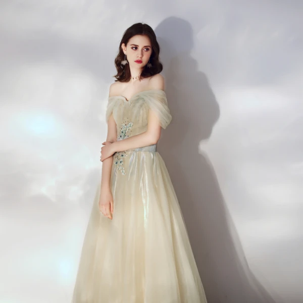 Chic / Beautiful Beige Evening Dresses 2019 A-Line / Princess Off-The-Shoulder Beading Lace Flower Sleeveless Backless Floor-Length / Long Formal Dresses