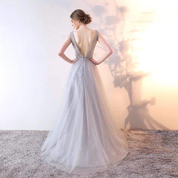 Elegant Grey Evening Dresses 2019 A-Line / Princess V-Neck Bow Pearl Lace Flower Sleeveless Backless Floor-Length / Long Formal Dresses