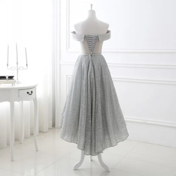 Schöne Grau Glanz Abendkleider 2018 A Linie Pailletten Off Shoulder Rückenfreies Ärmellos Asymmetrisch Festliche Kleider
