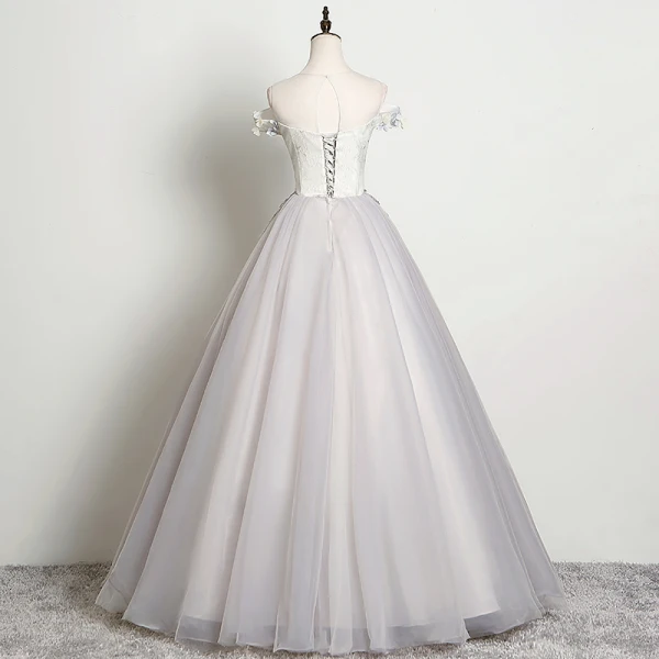 Élégant Gris Robe De Bal 2019 Princesse Encolure Dégagée Perle Faux Diamant Appliques En Dentelle Fleur Sans Manches Dos Nu Longue Robe De Ceremonie