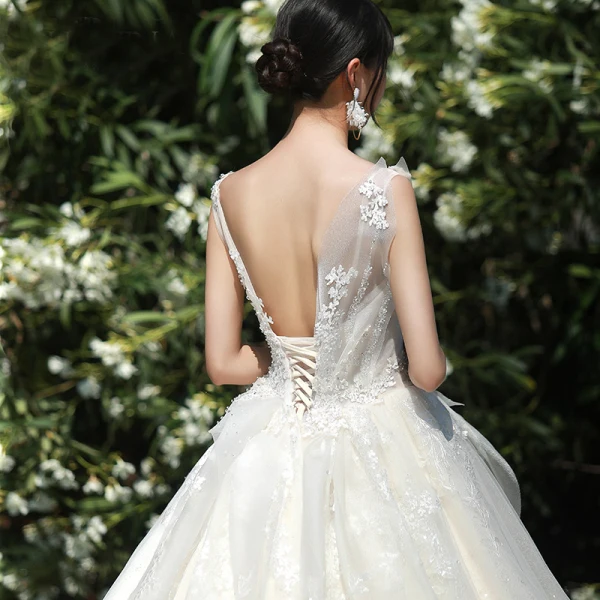 High-end Champagne Wedding Dresses 2019 A-Line / Princess V-Neck Beading Sequins Lace Flower Sleeveless Backless Chapel Train