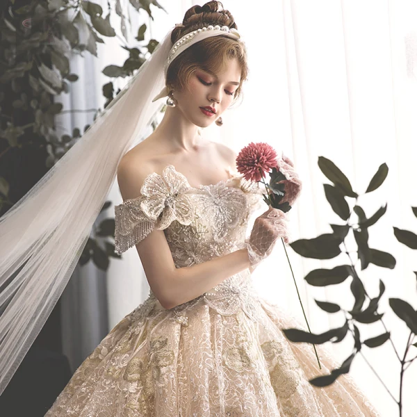 Luxury / Gorgeous Champagne Wedding Dresses 2019 Ball Gown Off-The-Shoulder Beading Tassel Pearl Crystal Lace Flower Rhinestone Sequins Short Sleeve Backless Cathedral Train