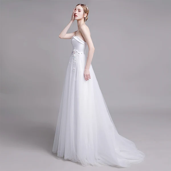 Simple Blanche Robe De Mariée 2019 Princesse Bustier En Dentelle Perle Fleur Sans Manches Dos Nu Train De Balayage
