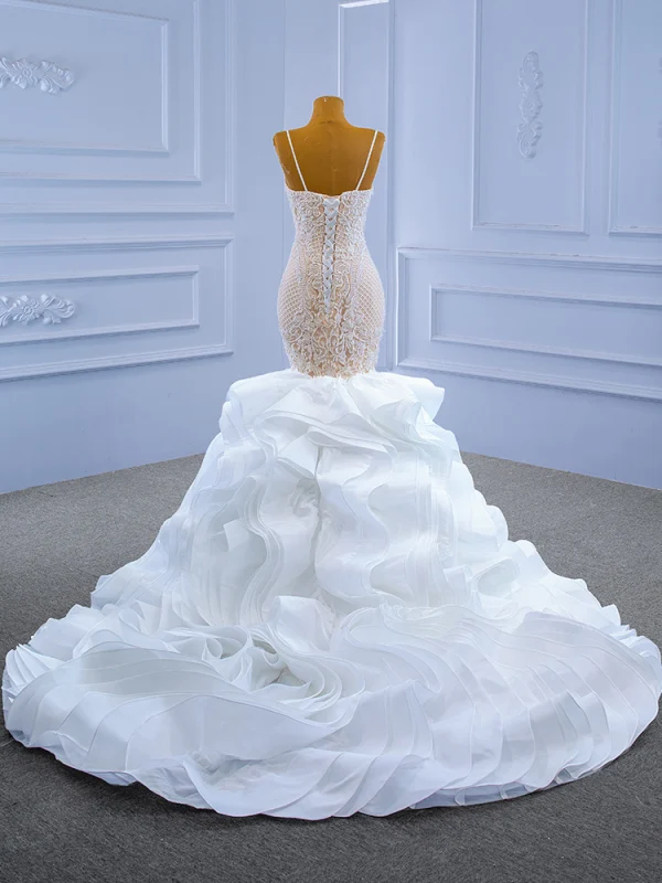 Luxe Haut de Gamme Charmant Blanche Volants en Cascade Robe De Mariée 2021 Trompette / Sirène Bretelles Spaghetti Sans Manches Perlage Perle En Dentelle Fleur Dos Nu