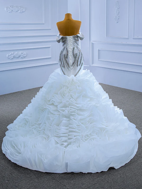 Luxury / Gorgeous High-end White Beading Rhinestone Cascading Ruffles Wedding Dresses 2021 Trumpet / Mermaid Off-The-Shoulder Sleeveless Backless Chapel Train Wedding