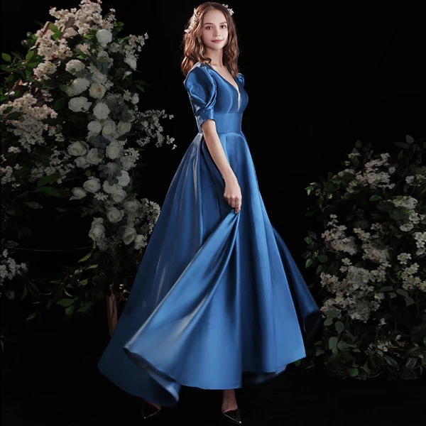 Vintage / Retro Royal Blue Satin Prom Dresses 2021 A-Line / Princess V-Neck Puffy Short Sleeve Backless Floor-Length / Long Prom Formal Dresses