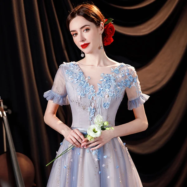 Charmant Bleu Ciel Appliques Robe De Bal 2021 Princesse Encolure Dégagée Perlage Paillettes En Dentelle Fleur Manches de cloche Dos Nu Longue Robe De Ceremonie