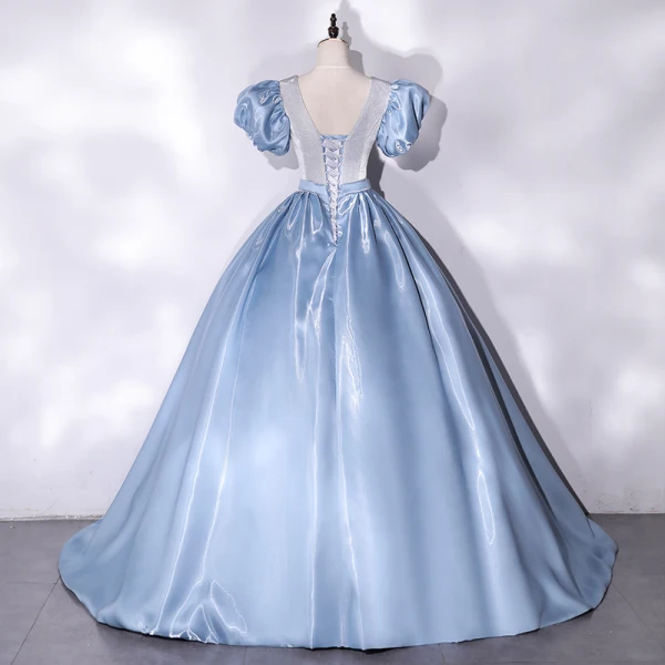 Cendrillon Mode Bleu Ciel Robe De Bal 2021 Robe Boule Satin V-Cou Volants Manches Courtes Cristal Ceinture Dos Nu Longue Robe De Ceremonie