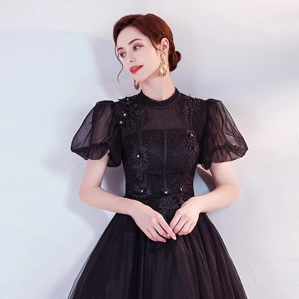 Élégant Noire En Dentelle Fleur Robe De Bal 2021 Princesse Col Haut Perle Faux Diamant Gonflée Manches Courtes Dos Nu Promo Longue Robe De Ceremonie