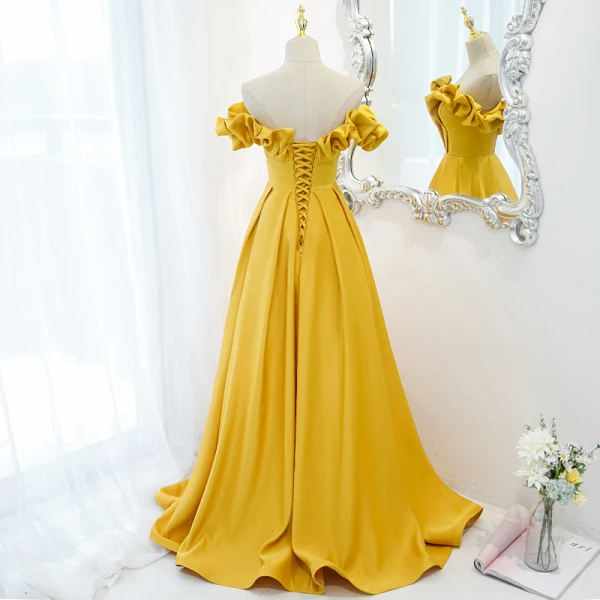 Fashion Yellow Prom Dresses 2021 A-Line / Princess Ruffle Off-The-Shoulder Sleeveless Backless Floor-Length / Long Formal Dresses
