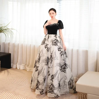 Élégant Noire Robe De Bal 2023 Princesse Faux Diamant Encolure Carrée Manches Courtes Dos Nu Longue Promo Robe De Ceremonie