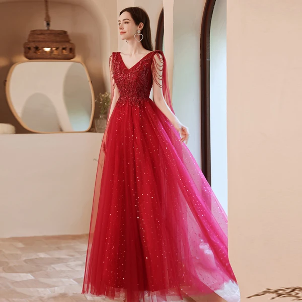 Charming Burgundy Beading Sequins Lace Prom Dresses 2021 A-Line / Princess V-Neck Sleeveless Backless Floor-Length / Long Formal Dresses