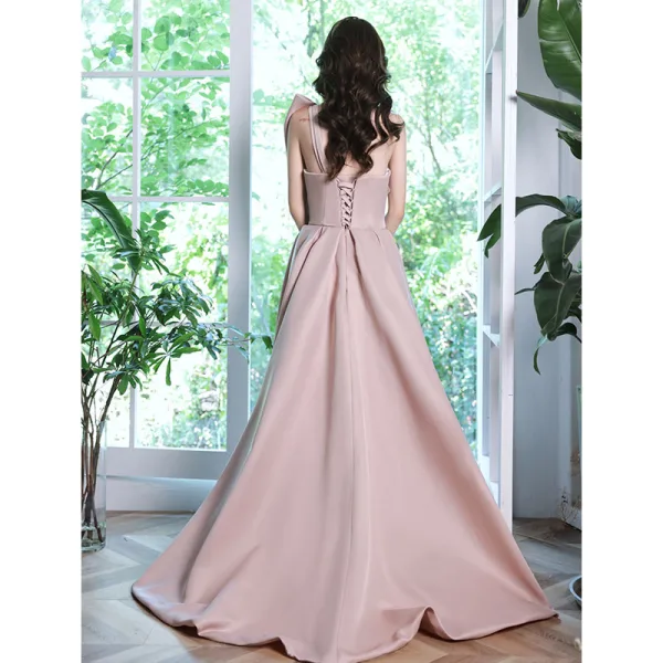 Schöne Rosa Ballkleider 2021 A Linie Bandeau Schleife Ärmellos Rückenfreies Sweep / Pinsel Zug Ball Festliche Kleider
