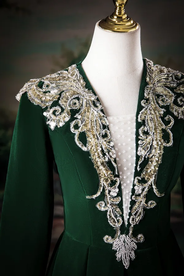 Vintage / Retro Dark Green Beading Sequins Velvet Prom Dresses 2025 A-Line / Princess V-Neck Long Sleeve Floor-Length / Long Prom Formal Dresses