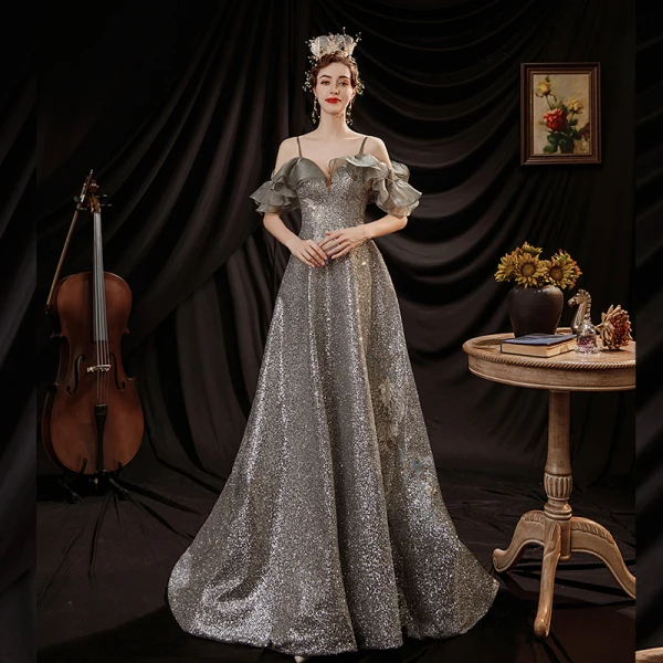 Glitzernden Silber Glanz Pailletten Ballkleider 2021 A Linie Spaghettiträger Spitze Blumen Kurze Ärmel Rückenfreies Sweep / Pinsel Zug Festliche Kleider
