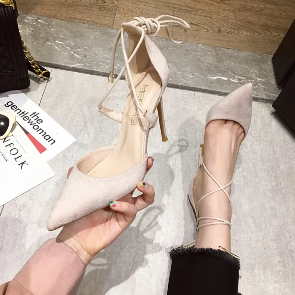 Charmant Schwarz Abend Damenschuhe 2019 Knöchelriemen X-Riemen 10 cm Stilettos Spitzschuh Hochhackige