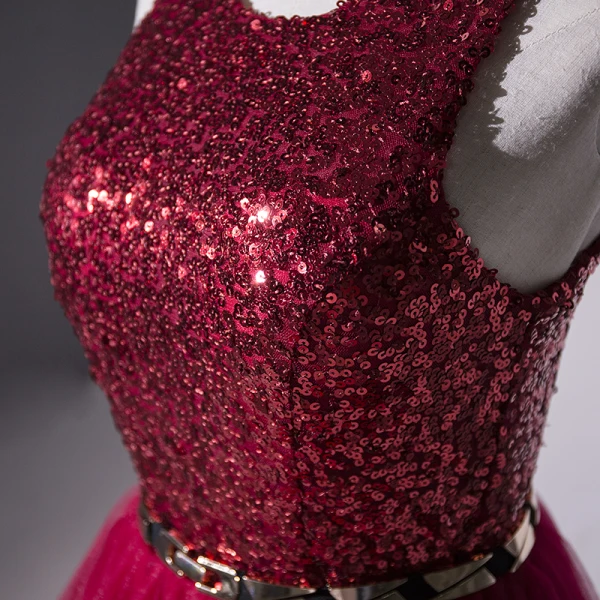 Charmant Bordeaux Robe De Soirée 2019 Princesse Encolure Dégagée Paillettes Ceinture Volants en Cascade Longue Robe De Ceremonie