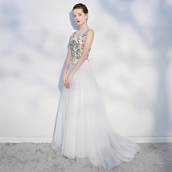 Élégant Multi-Couleurs Plage Robe De Mariée 2018 Princesse Appliques Encolure Dégagée Dos Nu Sans Manches Fendue devant Train De Balayage Mariage