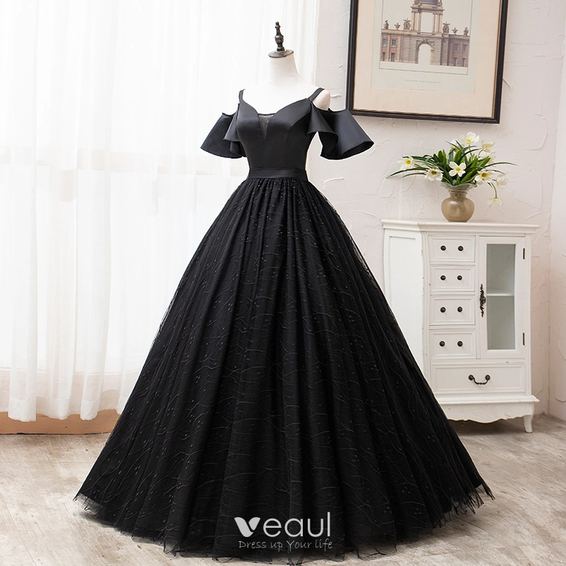 Modest Simple Solid Color Black Prom Dresses 2019 A Line Princess Spaghetti Straps Short Sleeve Backless Lace Floor Length Long Formal Dresses