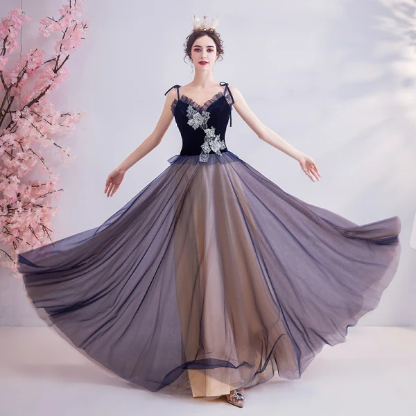 Classy Dark Green Prom Dresses 2020 A-Line / Princess Spaghetti Straps Pearl Rhinestone Lace Flower Sleeveless Backless Floor-Length / Long Formal Dresses