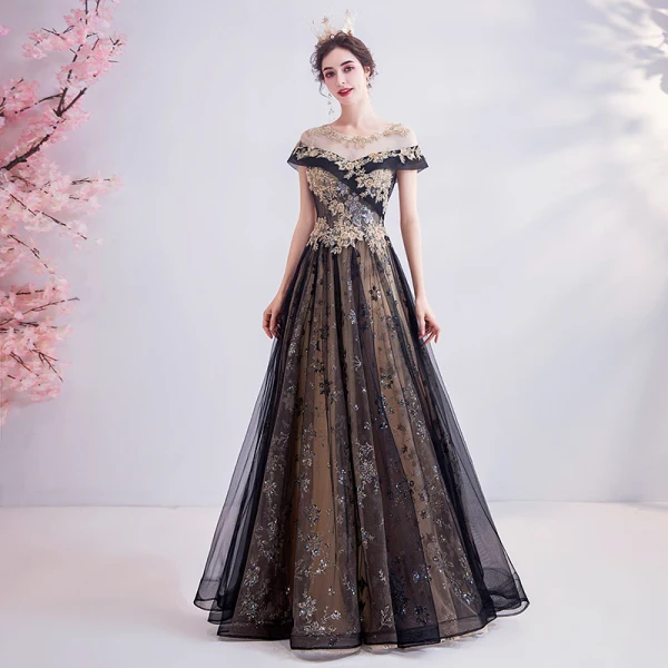 Haut de Gamme Noire Doré Robe De Soirée 2020 Princesse Encolure Dégagée Perlage Cristal Paillettes En Dentelle Fleur Manches Courtes Dos Nu Longue