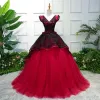 Elegant Red Quinceañera Prom Dresses 2018 Ball Gown Lace Flower Appliques V-Neck Backless Sleeveless Sweep Train Formal Dresses