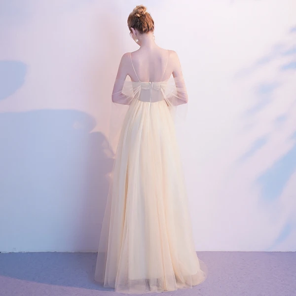 Charmant Champagne Robe De Soirée 2020 Princesse Bretelles Spaghetti Perlage Paillettes Sans Manches Dos Nu Longue Robe De Ceremonie