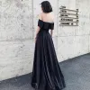 Eleganckie Czarne Sukienki Wieczorowe 2020 Princessa Przy Ramieniu Kótkie Rękawy Bez Pleców Długie Sukienki Wizytowe