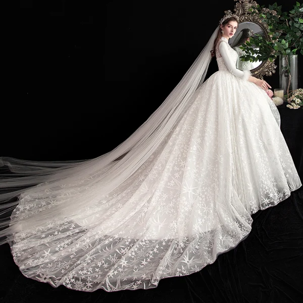 Vintage / Originale Style Chinois Ivoire Robe De Mariée 2020 Princesse Col Haut En Dentelle Fleur Étoile Paillettes 3/4 Manches Dos Nu Cathedral Train