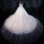 Haut de Gamme Ivoire Robe De Mariée 2020 Robe Boule Encolure Dégagée Perlage En Dentelle Fleur Sans Manches Dos Nu Royal Train